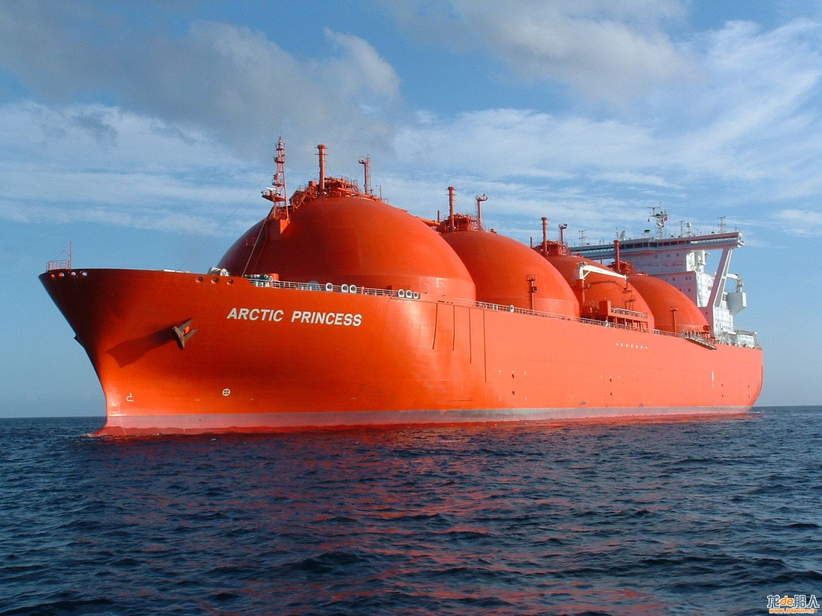 LNG4.jpg