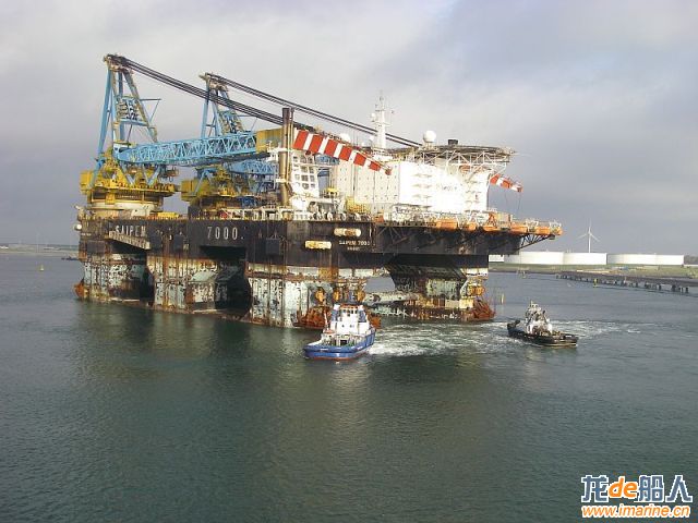 Saipem%207000%20Gerard%20Tel.jpg