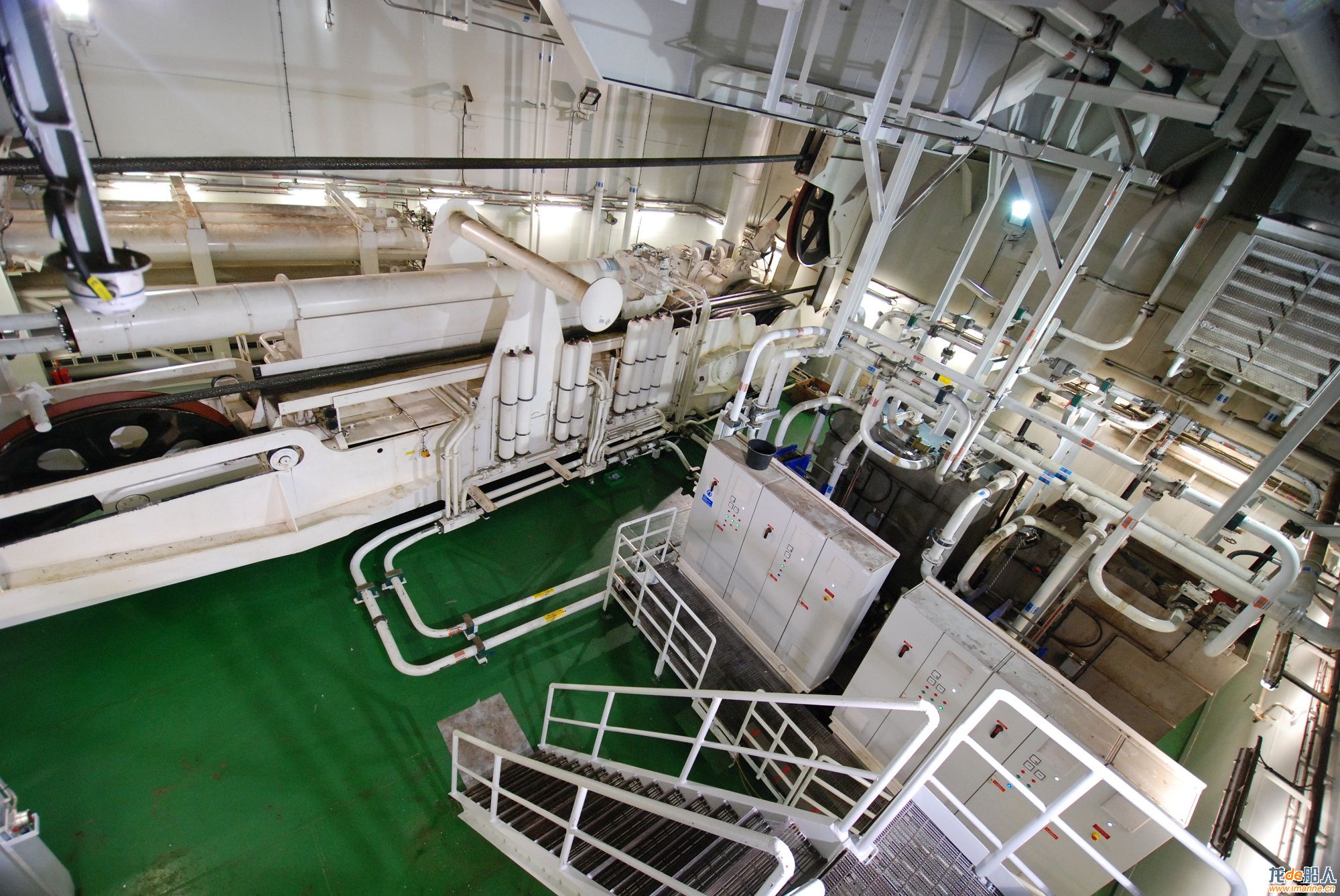 DSC_0539 DWL Traction winch room overview.JPG