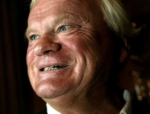 JohnFredriksen700.gif