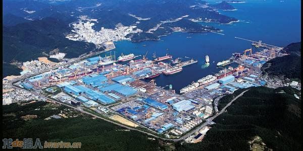 Daewoos Geoje Island yard (1).jpg