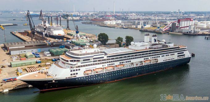 HAL-ships---Damen-Rotterdam.jpg