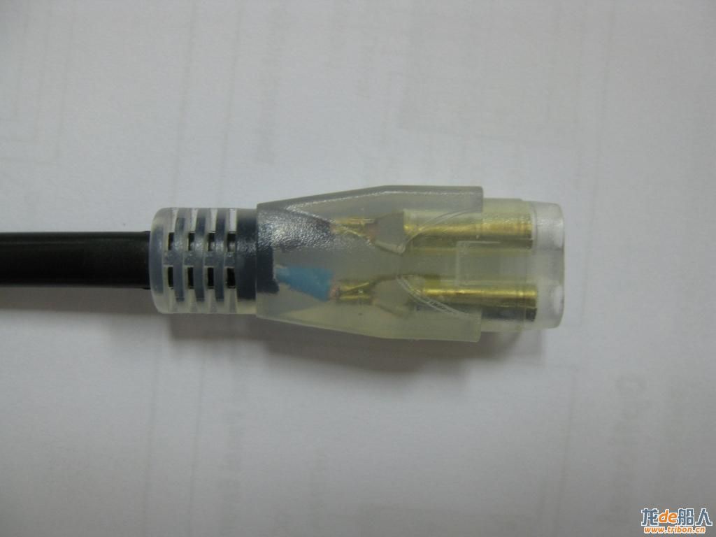 Connector 002.jpg