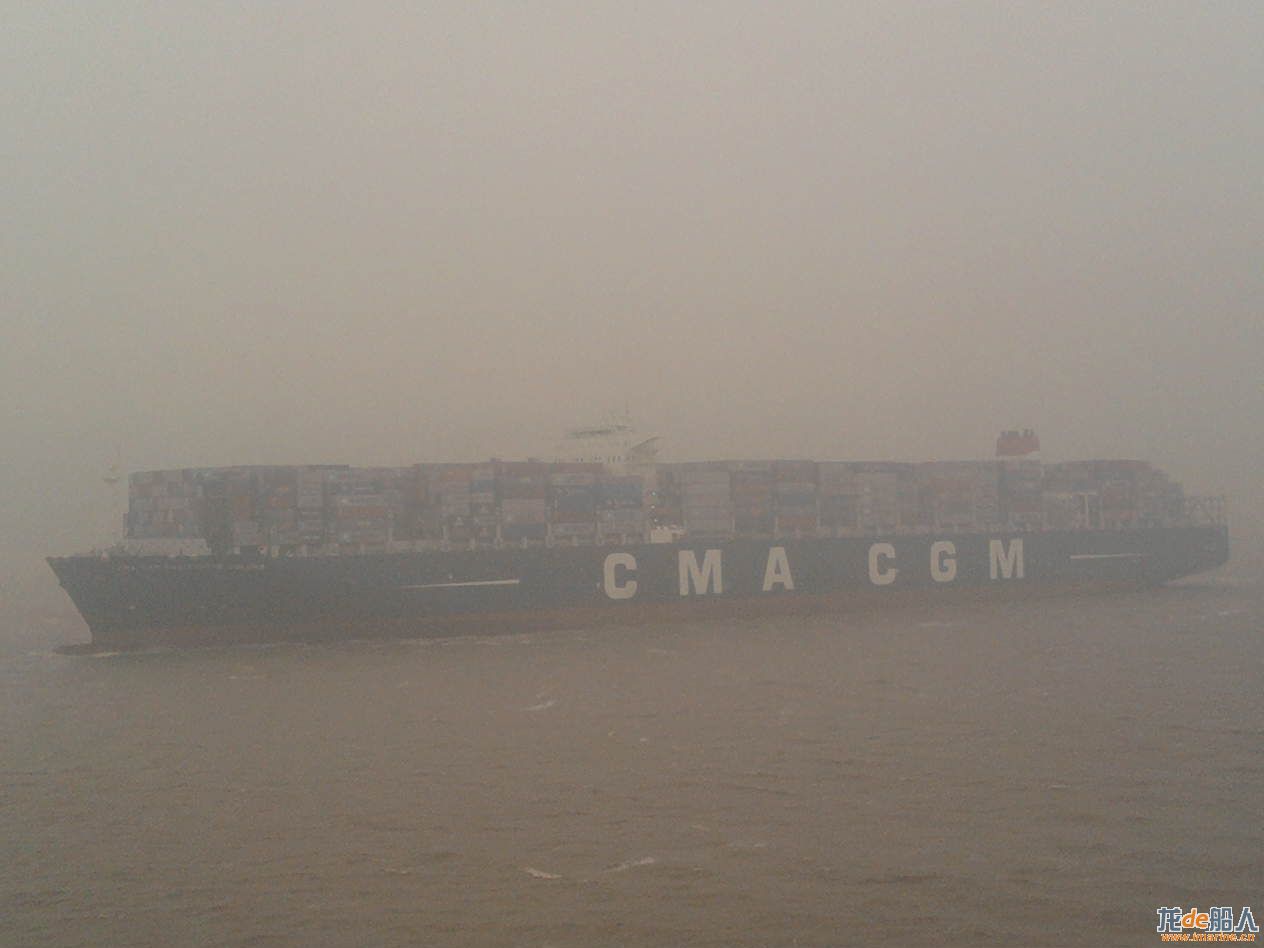 ˵13000TEU