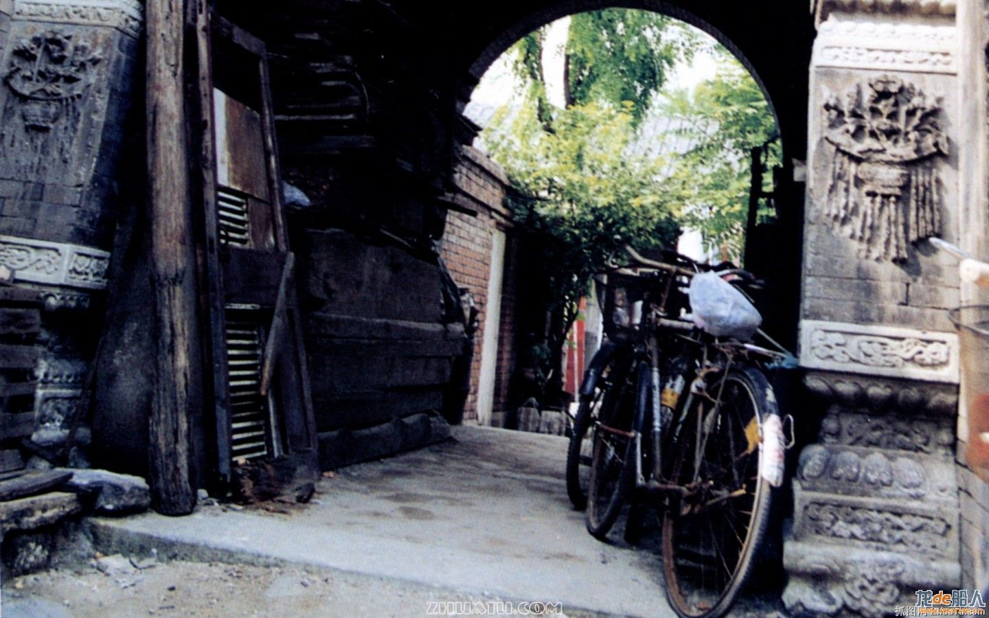 1159234_071119hutong29.jpg